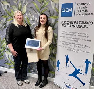 Jaime Boyd Collecting her award